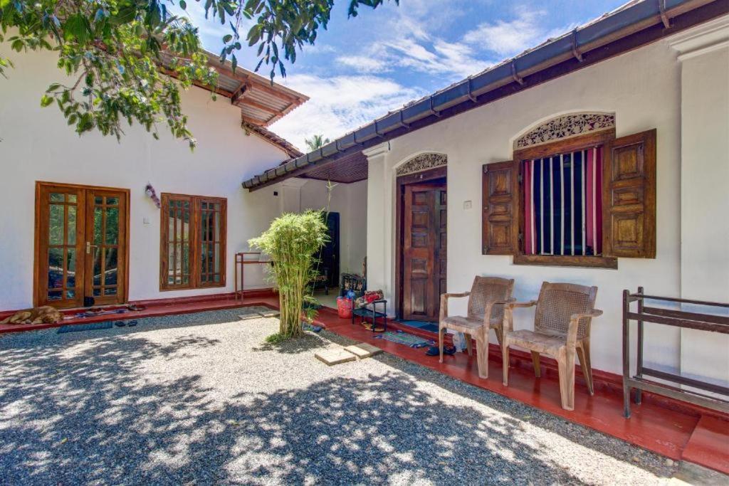 Bed and Breakfast Mango Shade Мірісса Екстер'єр фото