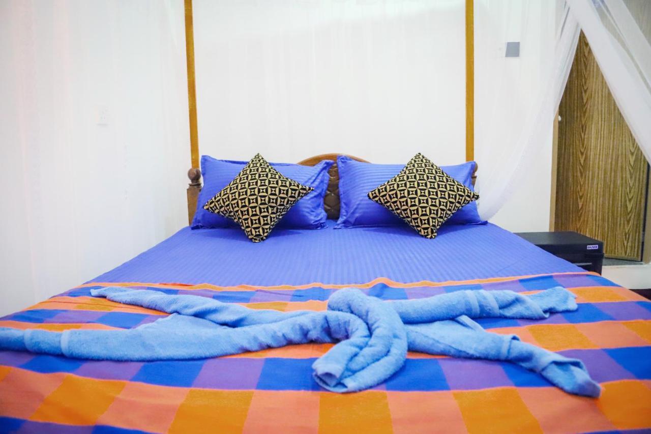 Bed and Breakfast Mango Shade Мірісса Екстер'єр фото